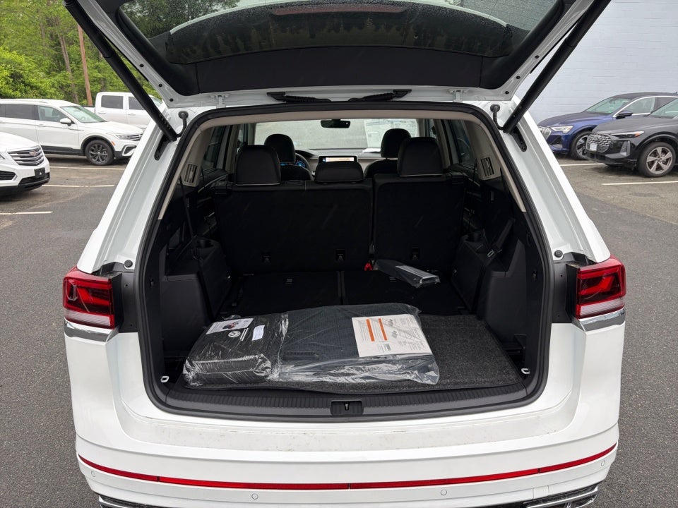 2026 Volkswagen Atlas 2.0T SEL Premium R-Line