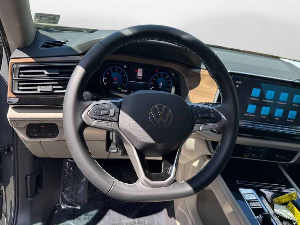 2026 Volkswagen Atlas 2.0T SE w/ Technology