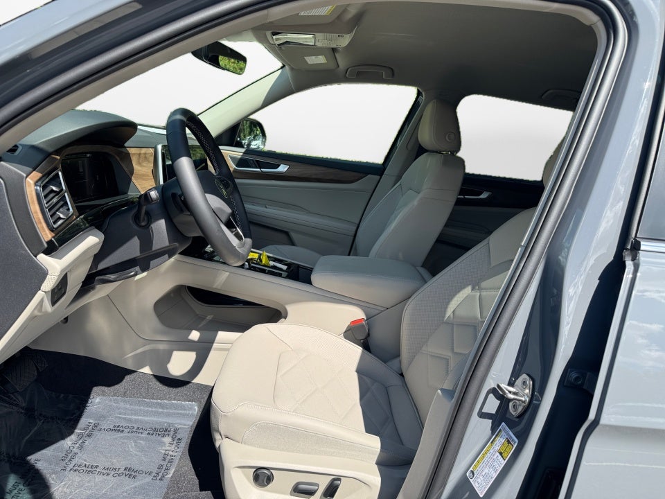 2026 Volkswagen Atlas 2.0T SE w/ Technology