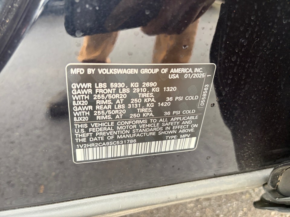 2025 Volkswagen Atlas 2.0T SE w/Technology