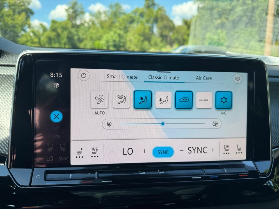 2026 Volkswagen Atlas Cross Sport 2.0T SE W/TECHNOLOGY