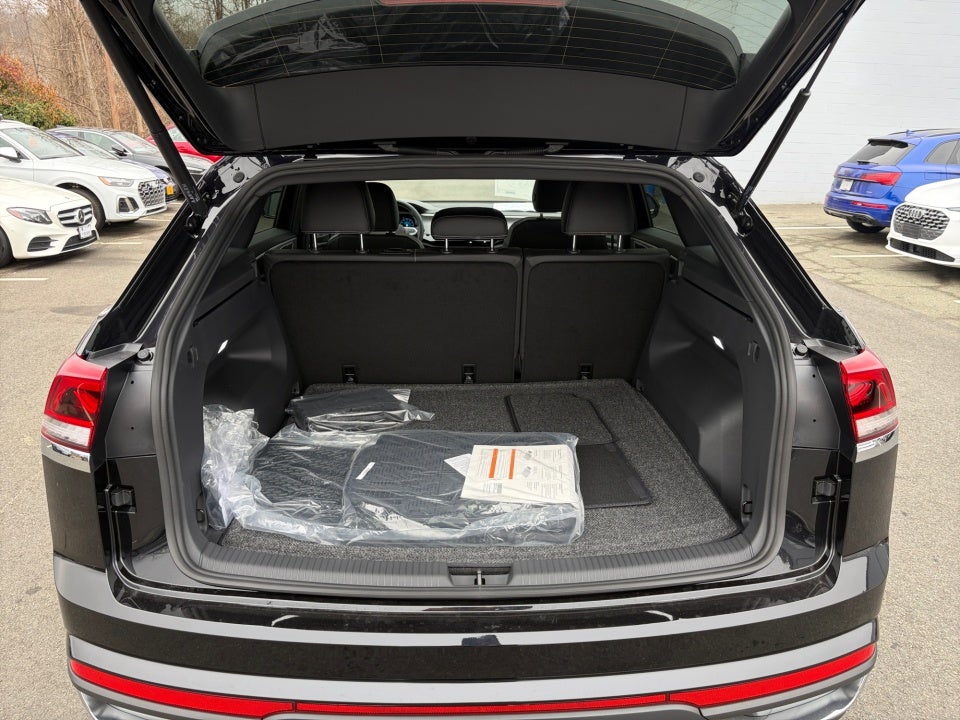 2026 Volkswagen Atlas Cross Sport 2.0T SE