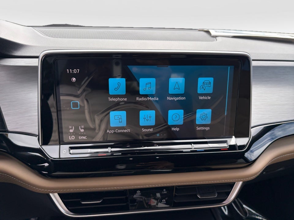 2026 Volkswagen Atlas Cross Sport 2.0T SE 4MOTION