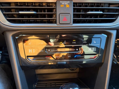 2026 Volkswagen Taos 1.5T SE Black