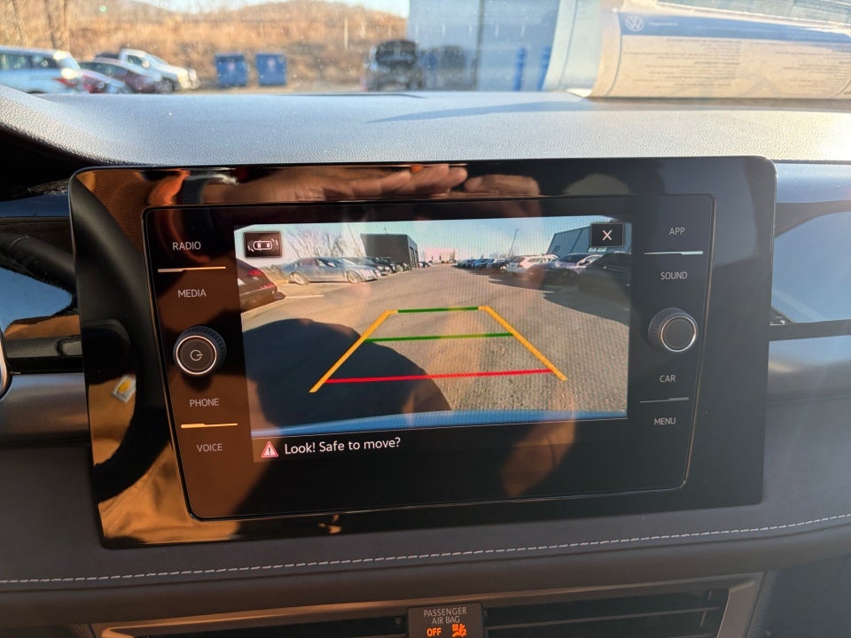 2026 Volkswagen Taos 1.5T SE Black