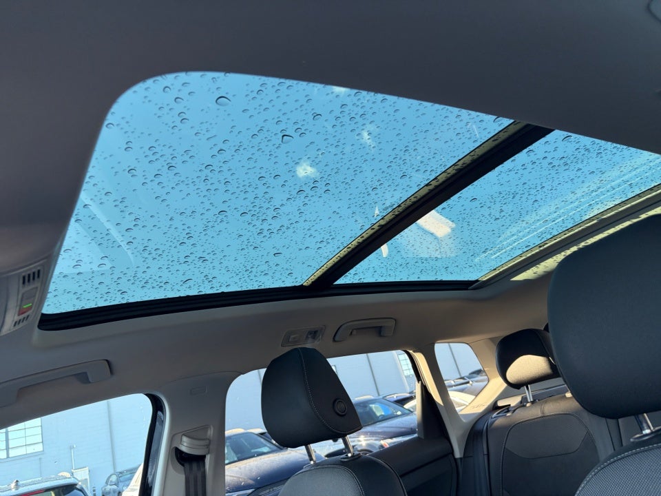 2026 Volkswagen Taos 1.5T SE Black