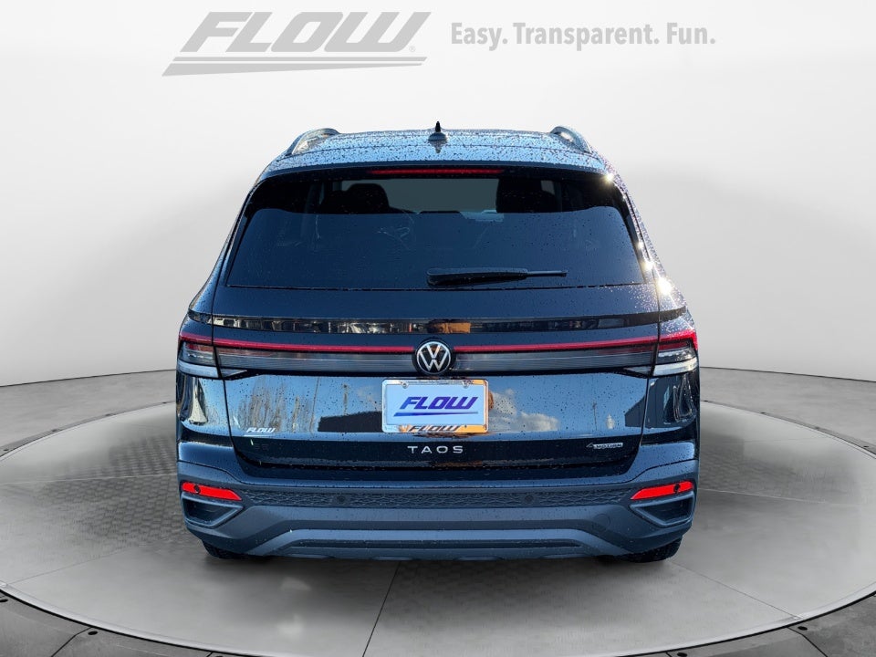 2026 Volkswagen Taos 1.5T SE Black