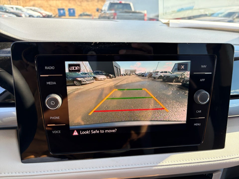 2026 Volkswagen Taos 1.5T SEL