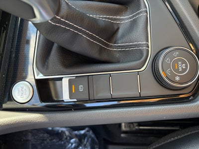 2026 Volkswagen Taos 1.5T SEL