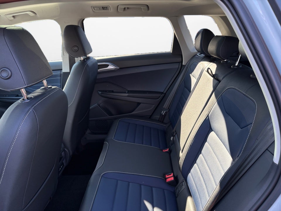 2026 Volkswagen Taos 1.5T SEL