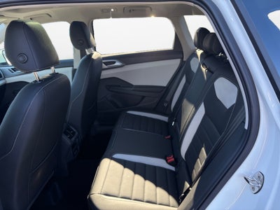 2026 Volkswagen Taos 1.5T SEL