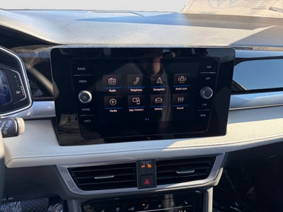 2026 Volkswagen Taos 1.5T SEL