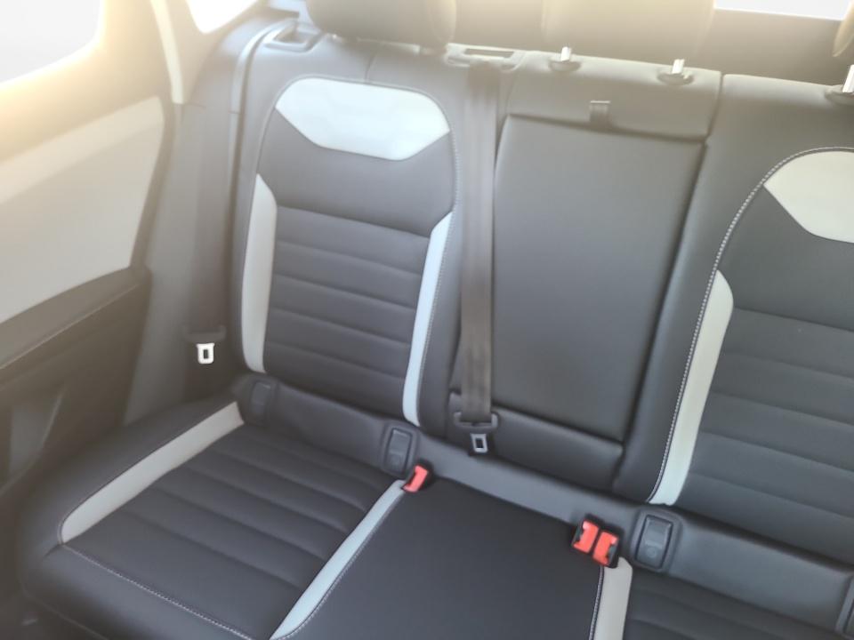 2027 Volkswagen Taos SEL