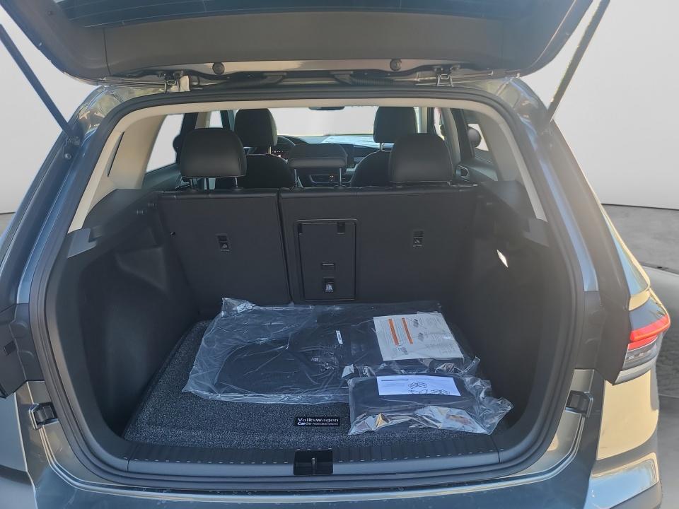 2027 Volkswagen Taos SEL