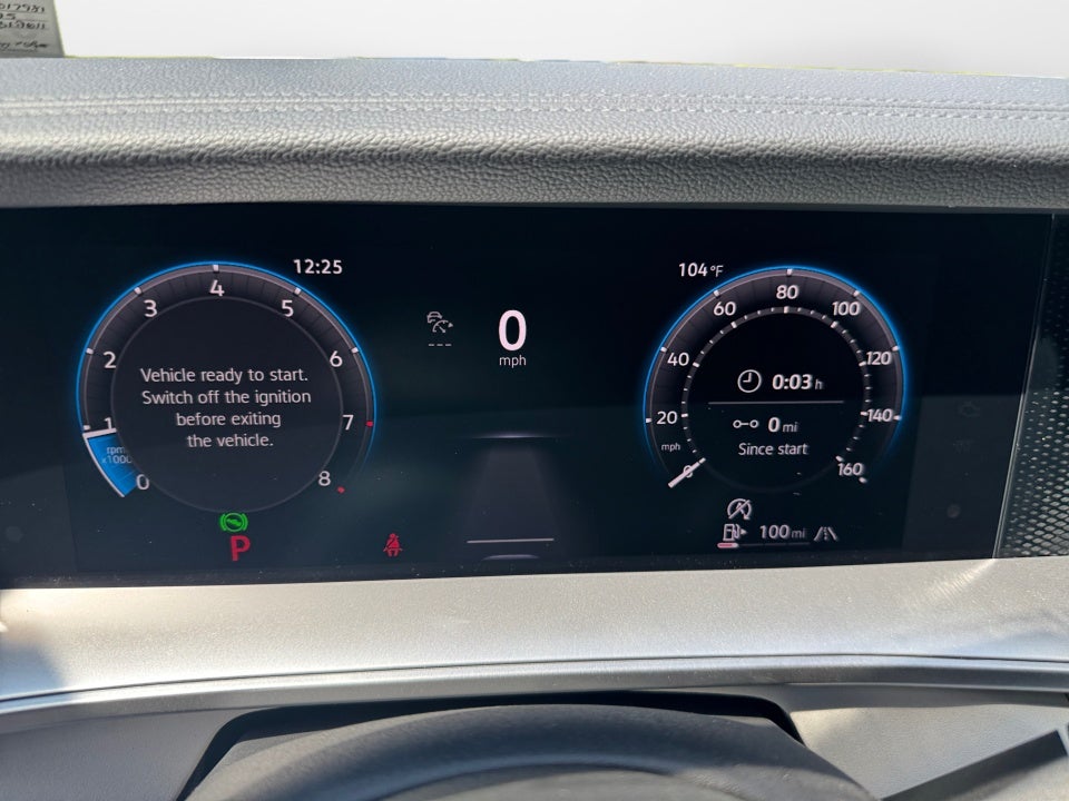 2025 Volkswagen Tiguan 2.0T SE