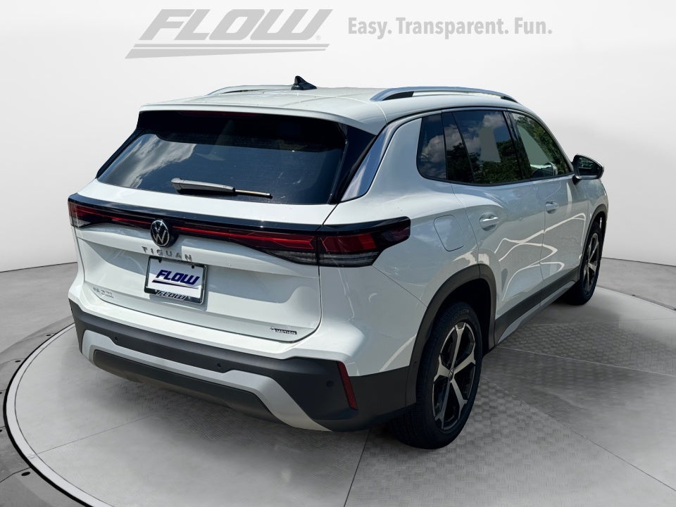 2025 Volkswagen Tiguan 2.0T SE