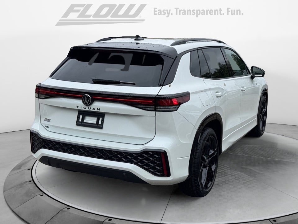 2025 Volkswagen Tiguan 2.0T SE R-Line Black