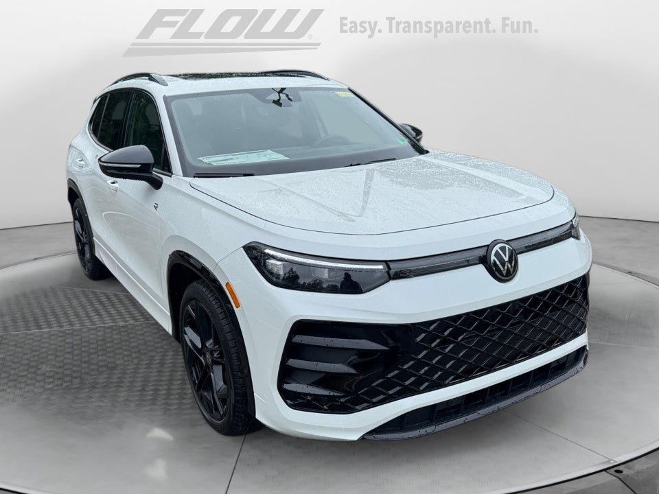 2025 Volkswagen Tiguan 2.0T SE R-Line Black