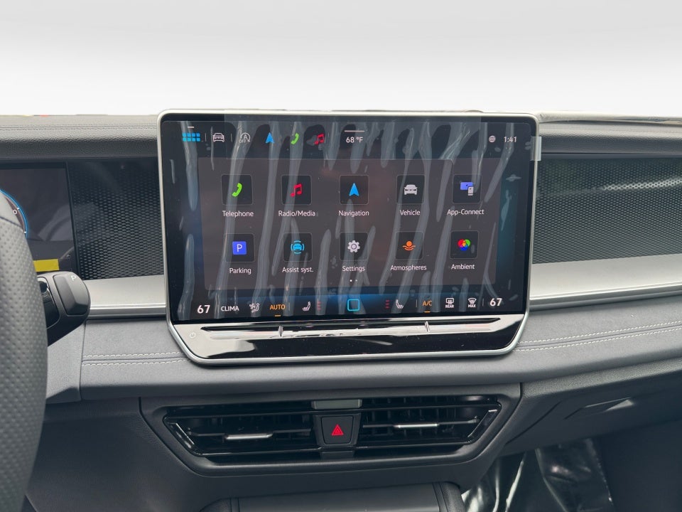 2025 Volkswagen Tiguan 2.0T SE R-Line Black