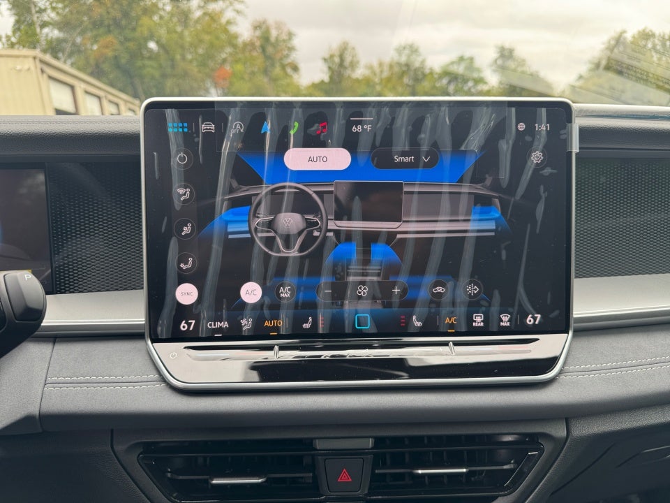 2025 Volkswagen Tiguan 2.0T SE R-Line Black