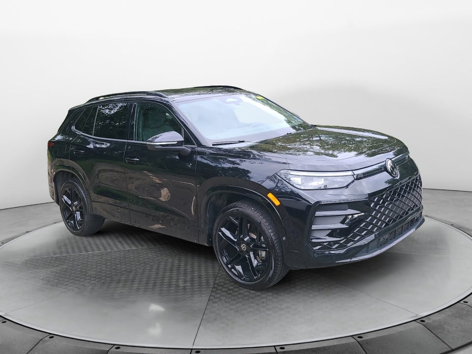 2026 Volkswagen Tiguan SE R-Line Black