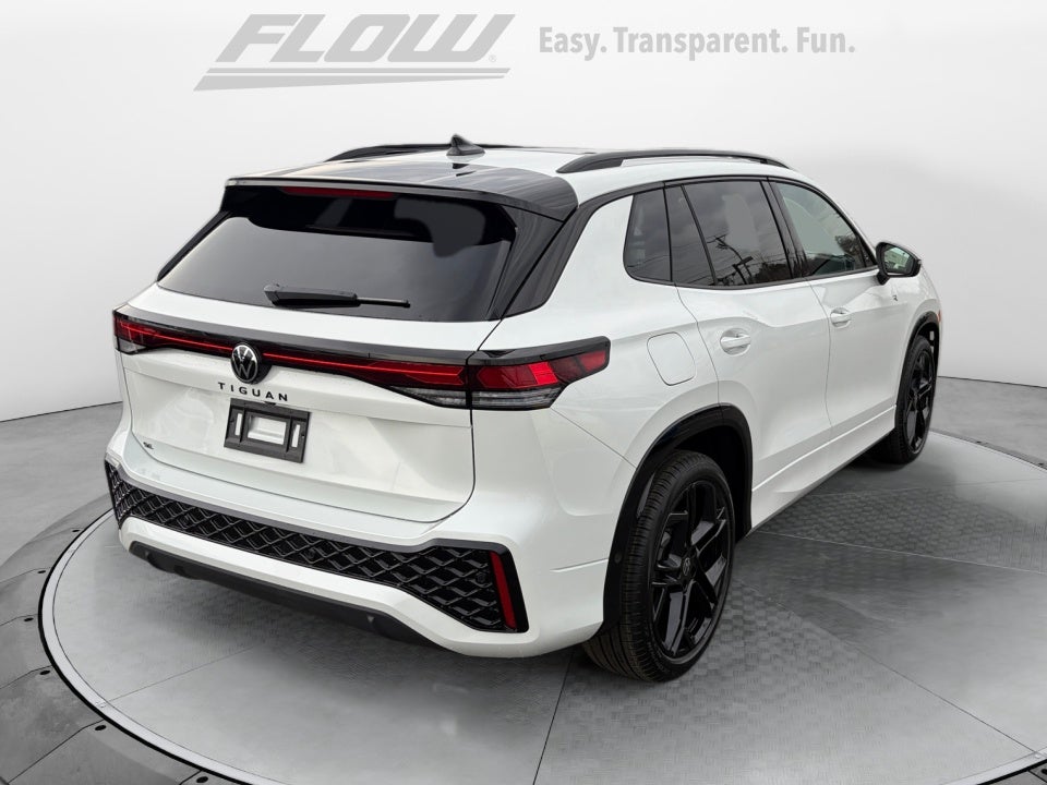 2026 Volkswagen Tiguan 2.0T SE R-Line Black