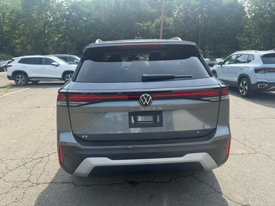 2026 Volkswagen Tiguan 2.0T SE