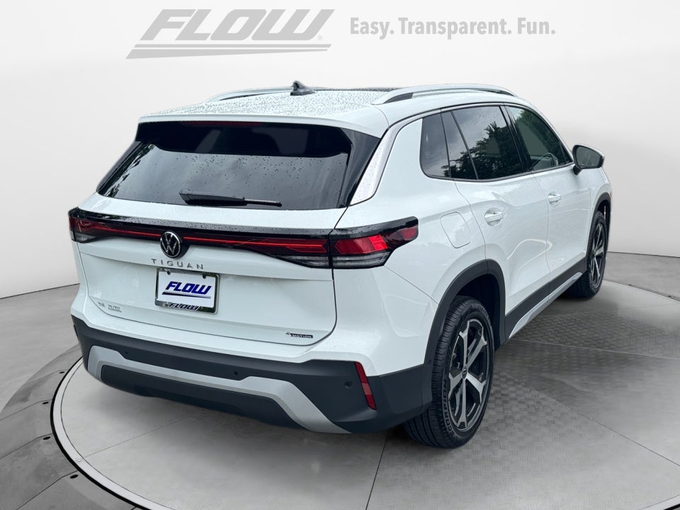 2025 Volkswagen Tiguan 2.0T SE