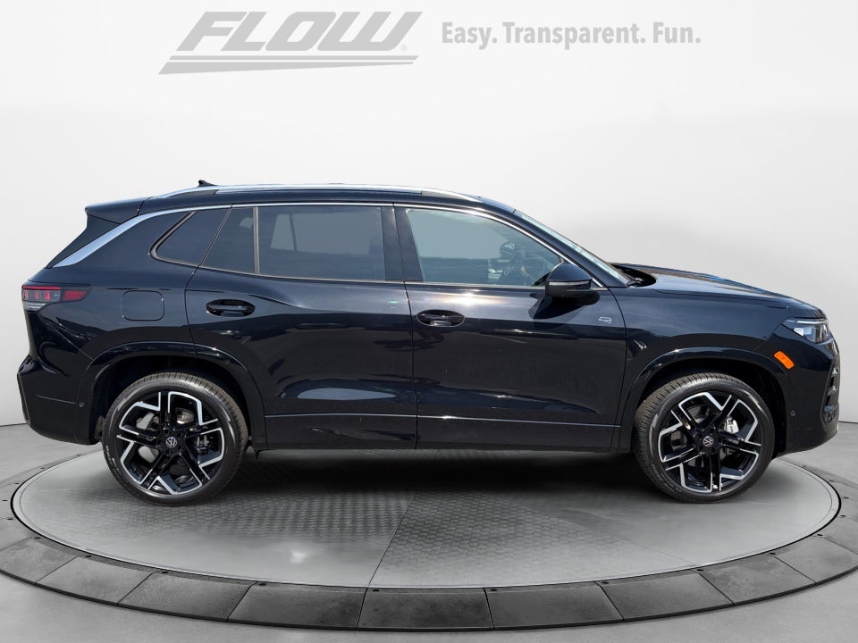 2026 Volkswagen Tiguan 2.0T SEL R-Line Turbo