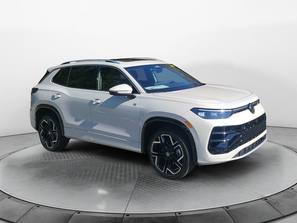 2026 Volkswagen Tiguan SEL R-Line Turbo 4MOTION