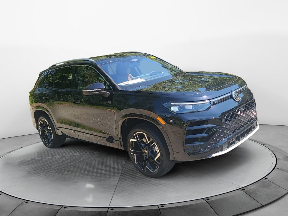2026 Volkswagen Tiguan 2.0T SEL R-Line Turbo
