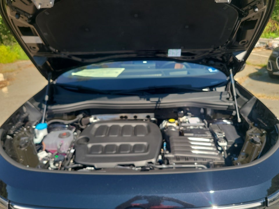 2026 Volkswagen Tiguan 2.0T SEL R-Line Turbo
