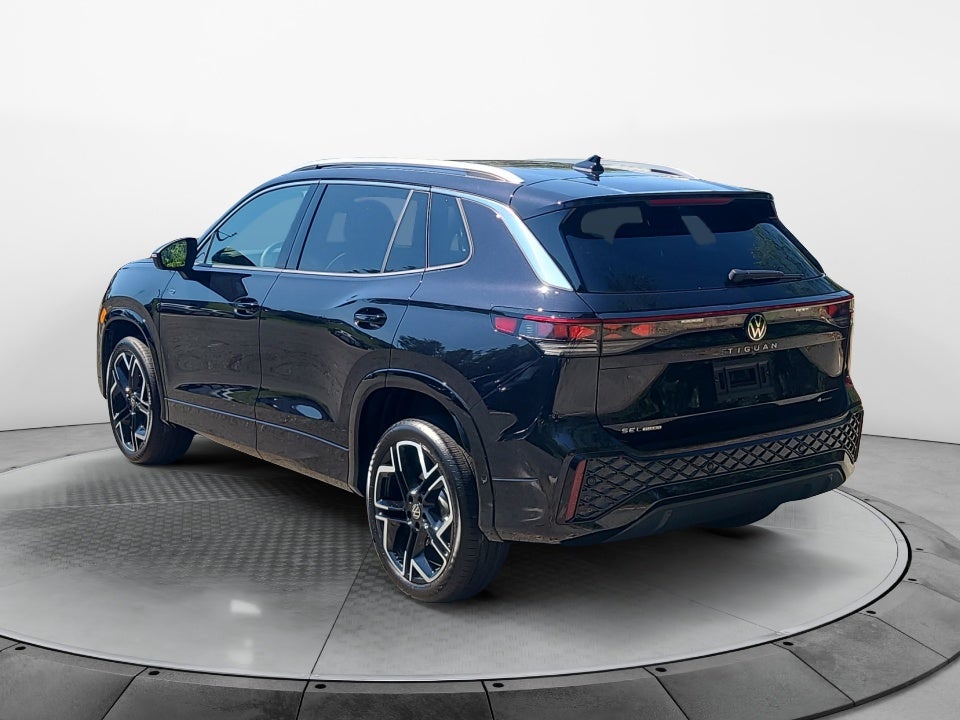 2026 Volkswagen Tiguan 2.0T SEL R-Line Turbo
