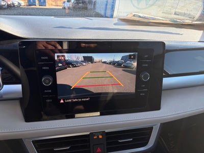 2026 Volkswagen Taos 1.5T SE