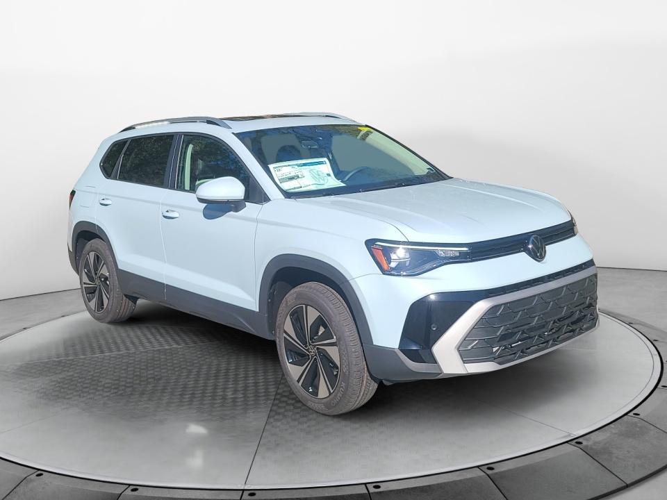 2027 Volkswagen Taos SE