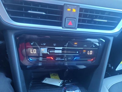 2027 Volkswagen Taos SE