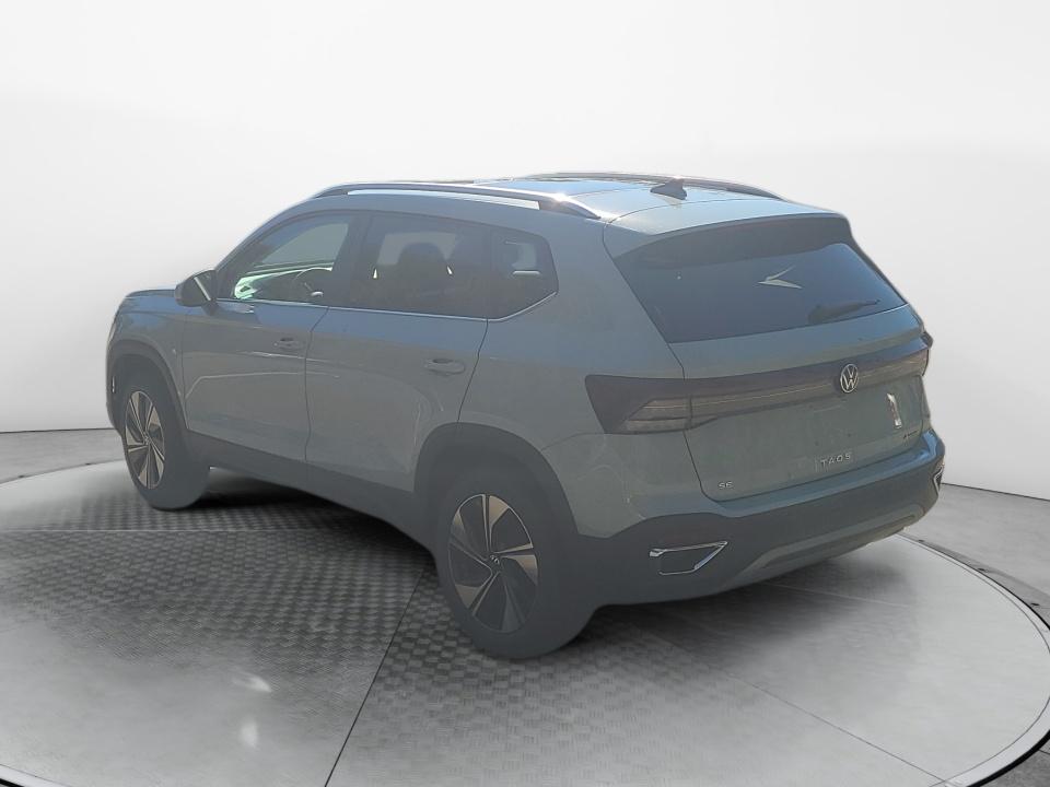 2027 Volkswagen Taos SE