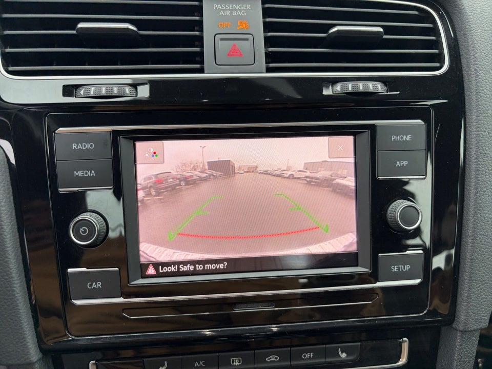 2019 Volkswagen Golf GTI 2.0T SE