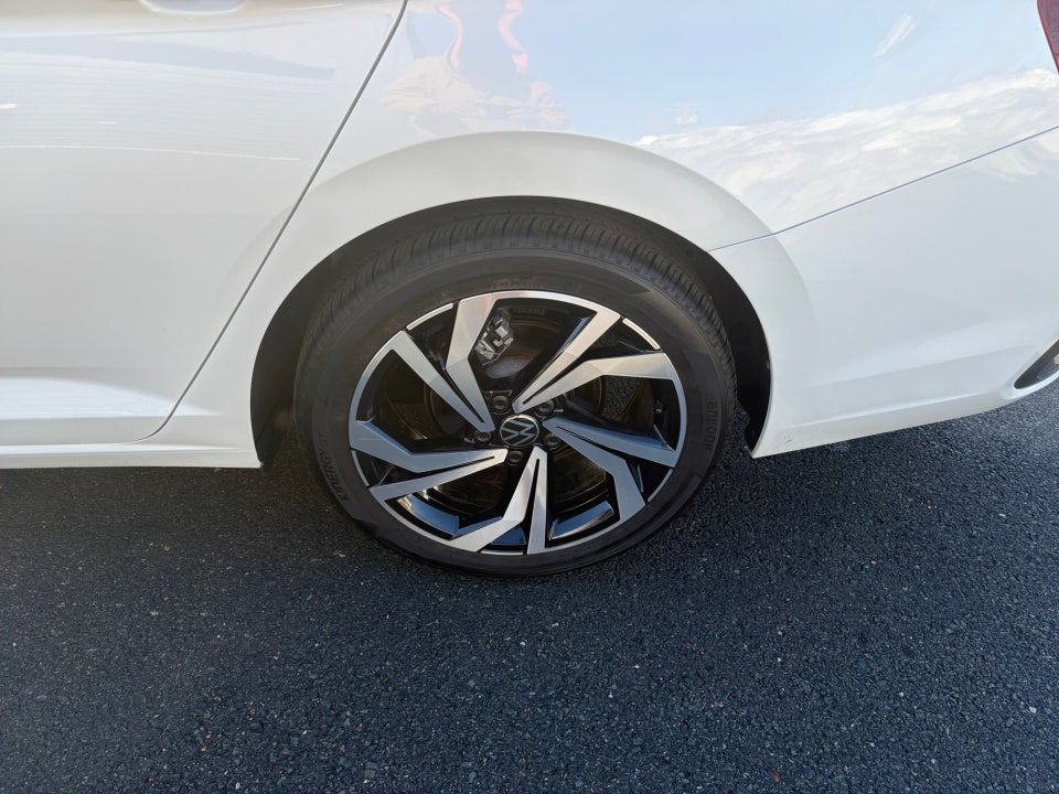 2025 Volkswagen Jetta 1.5T SEL