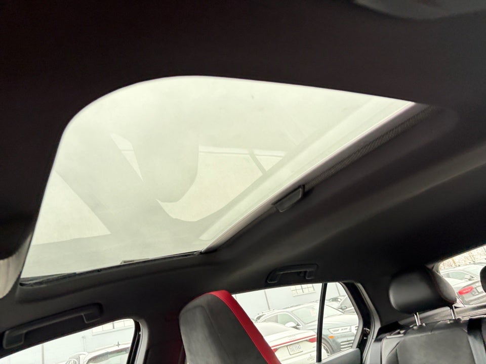 2026 Volkswagen Golf GTI SE