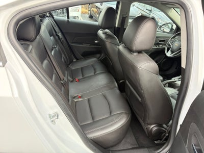 2015 Chevrolet Cruze 2LT Auto