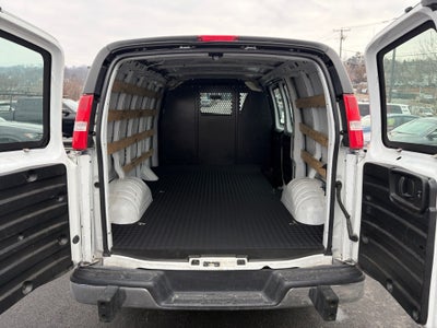 2024 GMC Savana Cargo RWD 2500 Regular Wheelbase Work Van