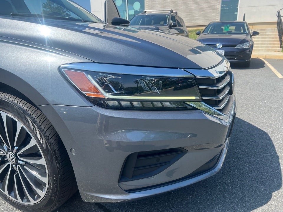 2022 Volkswagen Passat 2.0T Limited Edition
