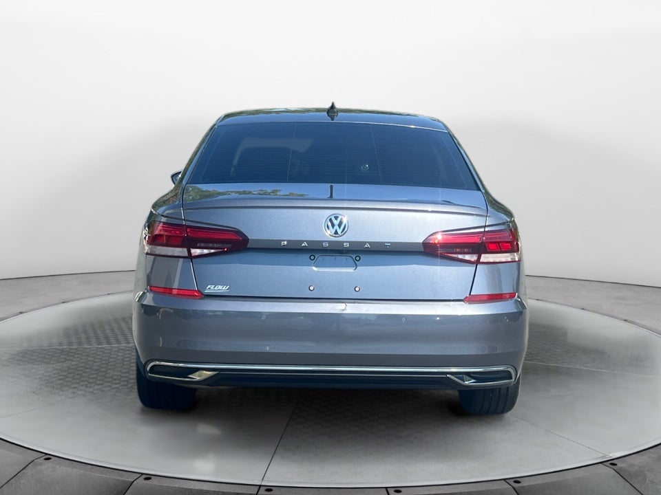 2022 Volkswagen Passat 2.0T Limited Edition