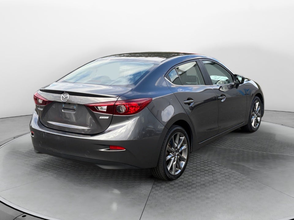 2018 Mazda Mazda3 Touring