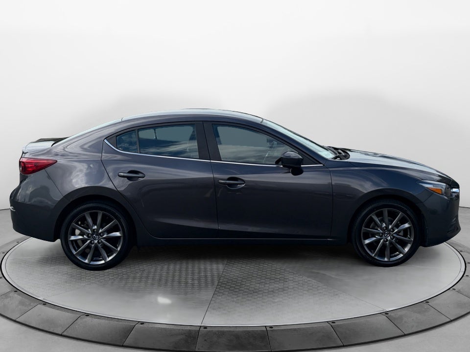 2018 Mazda Mazda3 Touring