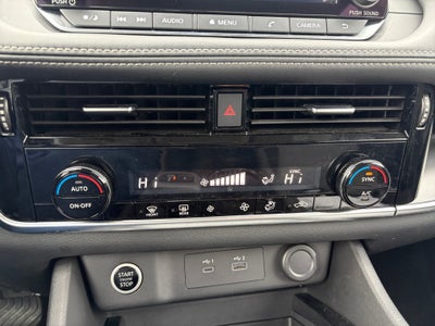 2022 Nissan Rogue SV Intelligent AWD