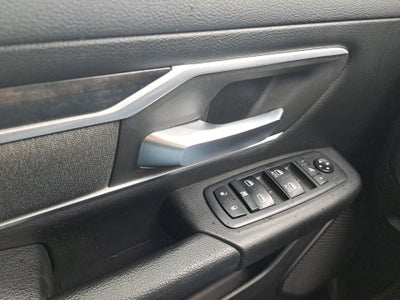 2020 RAM 1500 Big Horn Crew Cab 4x4 5'7" Box