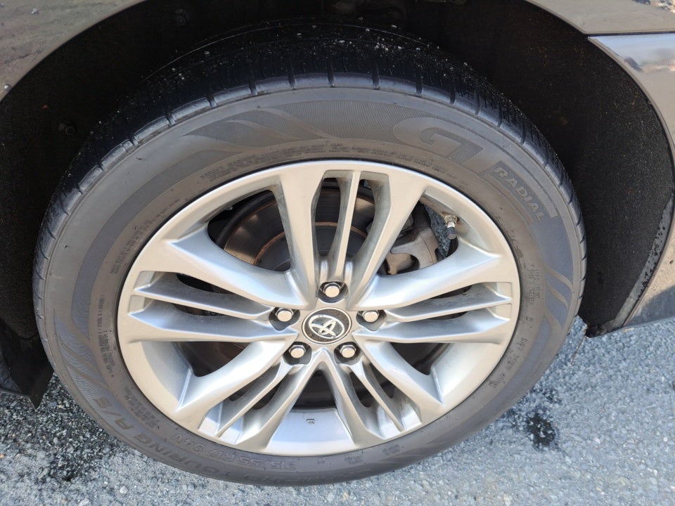 2016 Toyota Camry SE