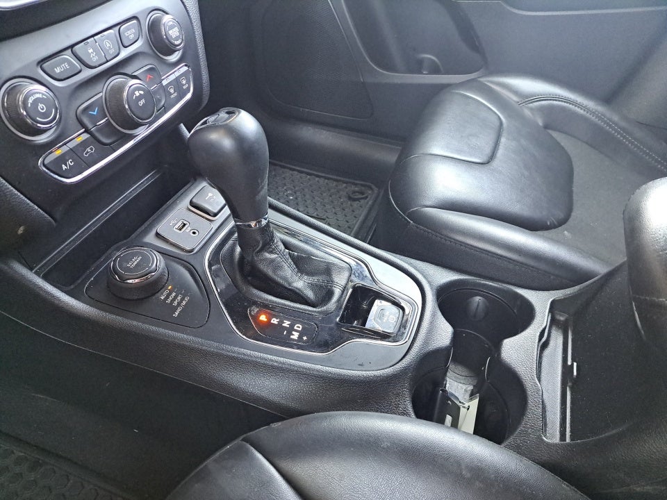 2019 Jeep Cherokee Altitude